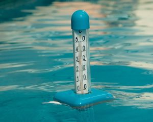 thermometer in water
